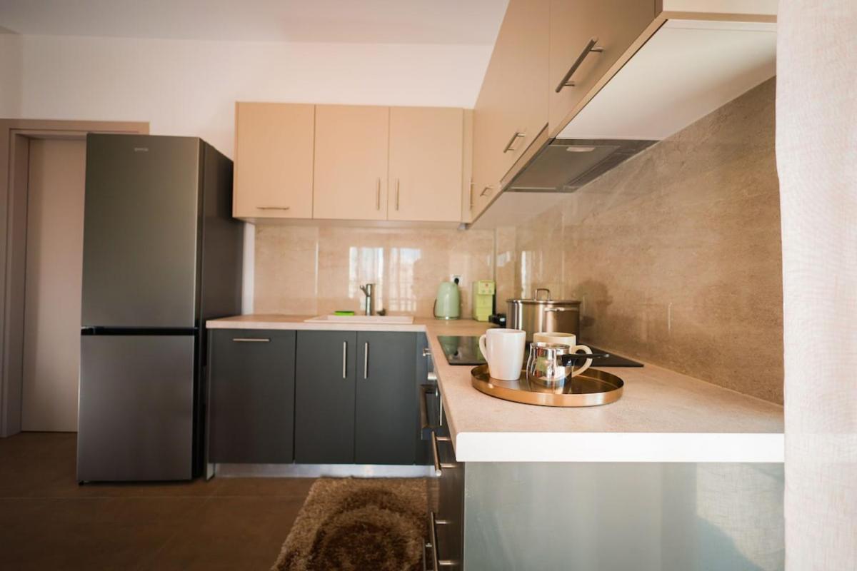 New 98m2 Flat With Sea View And Parking Spot Apartment *